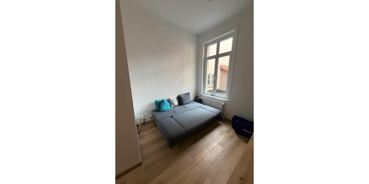 Etagenwohnung Göttingen Oststadt - 5 Zimmer, 100 m&sup2;, 430&euro; | Angebot:26480684