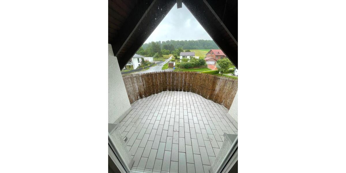 Maisonettenwohnung Dransfeld - 4 Zimmer, 120 m&sup2;, 990&euro; | Angebot:25613508