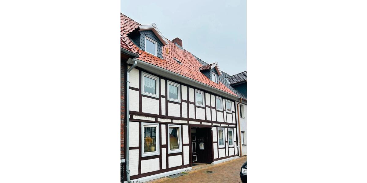 Mehrfamilienhaus, Wohnhaus Nörten-Hardenberg Hardenberg - 8 Zimmer, 200 m&sup2;, 170.000&euro; | Angebot:24443790