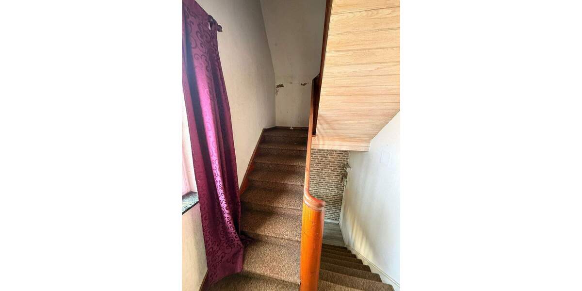 Reihenendhaus Katlenburg-Lindau Lindau - 8 Zimmer, 150 m&sup2;, 75.000&euro; | Angebot:25802624