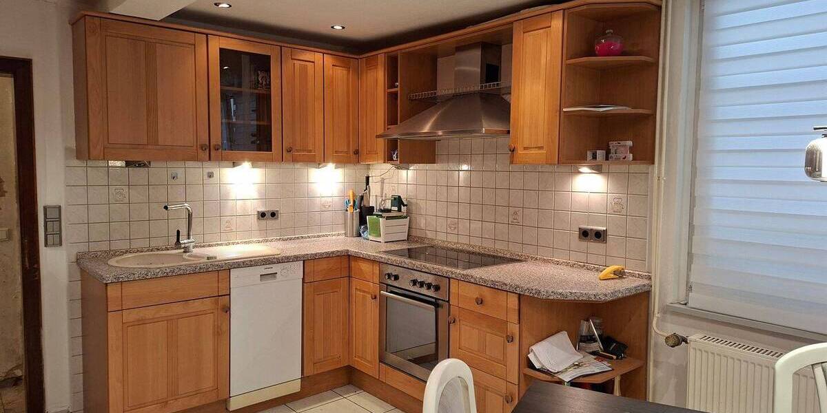 Einfamilienhaus Witzenhausen - 8 Zimmer, 190 m&sup2;, 175.000&euro; | Angebot:25968547