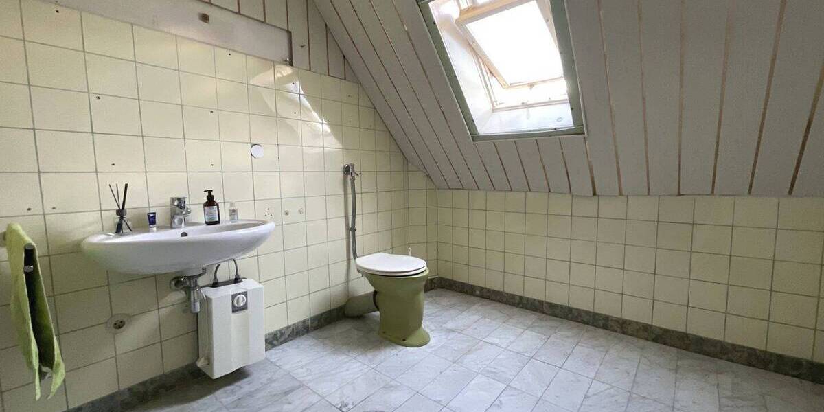 Einfamilienhaus Bad Sooden-Allendorf Allendorf - 8 Zimmer, 179 m&sup2;, 178.000&euro; | Angebot:26471155