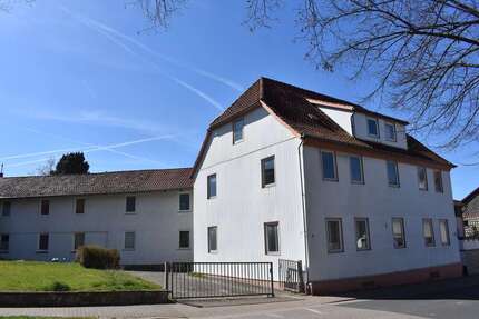 Haus Bovenden - 15 Zimmer, 450 m&sup2;, 349.000&euro; | Angebot:26659240
