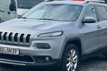 Jeep Cherokee 164.000 km 10.999 € Rosdorf 37124