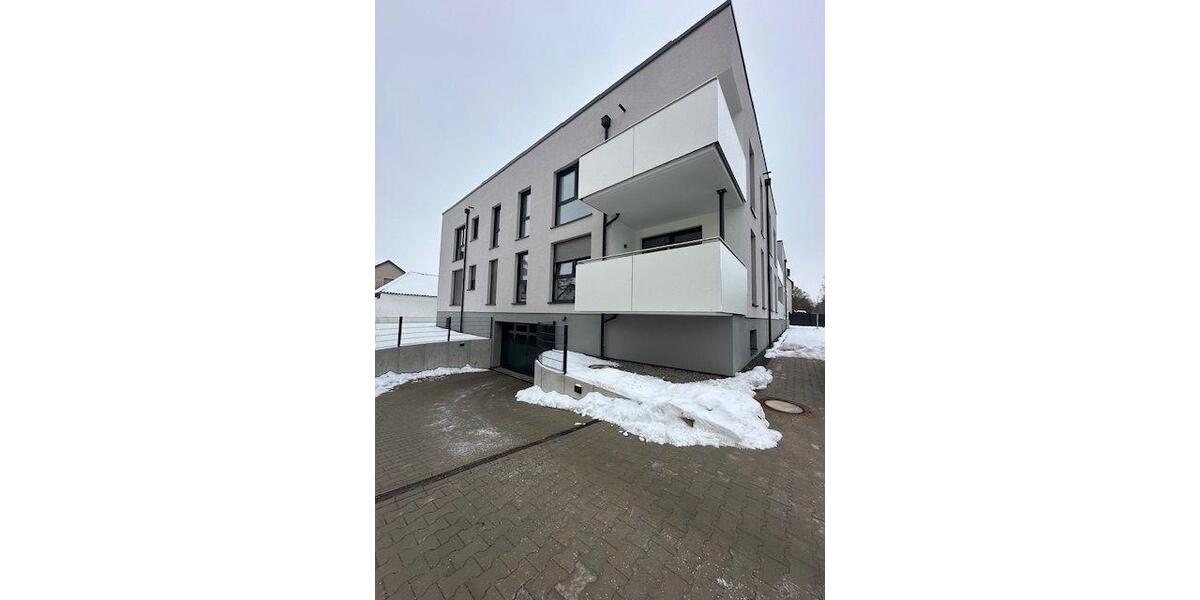 Etagenwohnung Duderstadt - 3 Zimmer, 93 m&sup2;, 1.270&euro; | Angebot:24323656