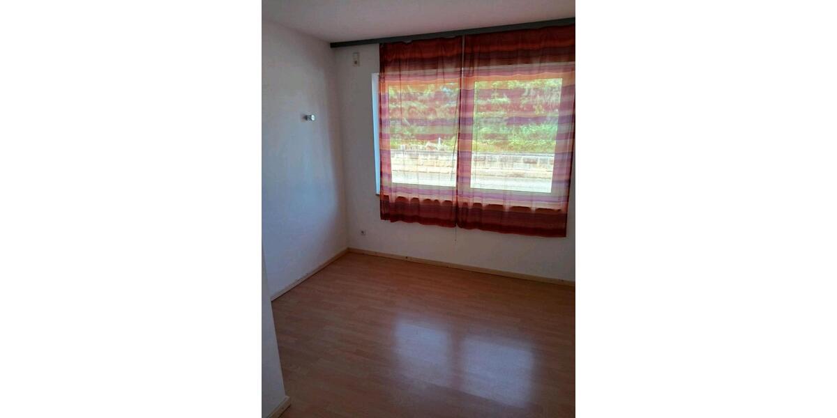 Etagenwohnung Katlenburg-Lindau Lindau - 5 Zimmer, 120 m&sup2;, 950&euro; | Angebot:25637497