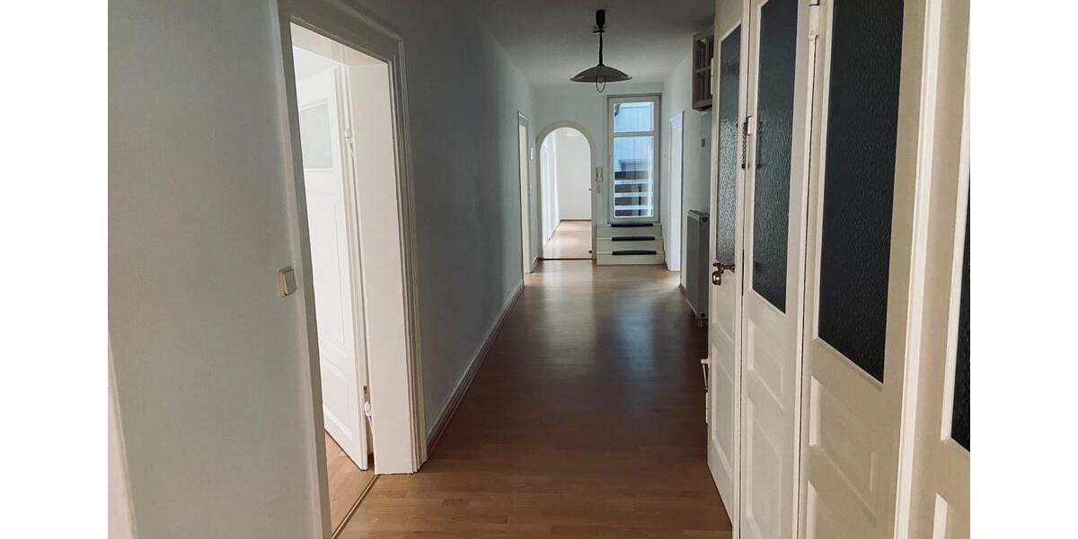 Etagenwohnung Northeim - 5 Zimmer, 170 m&sup2;, 1.020&euro; | Angebot:26423609