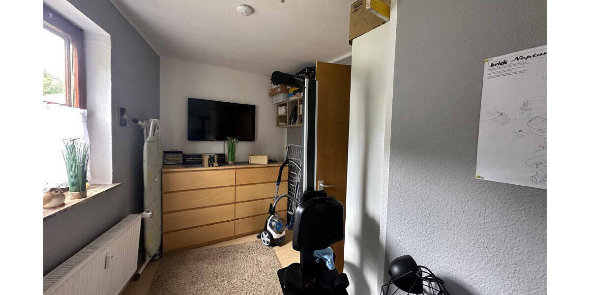 Mehrfamilienhaus, Wohnhaus Gleichen Bremke - 7 Zimmer, 167 m&sup2;, 185.000&euro; | Angebot:25797515