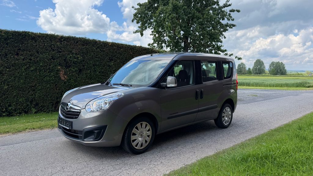 Opel Combo 132.210 km 5.990 &euro; Bovenden 37120