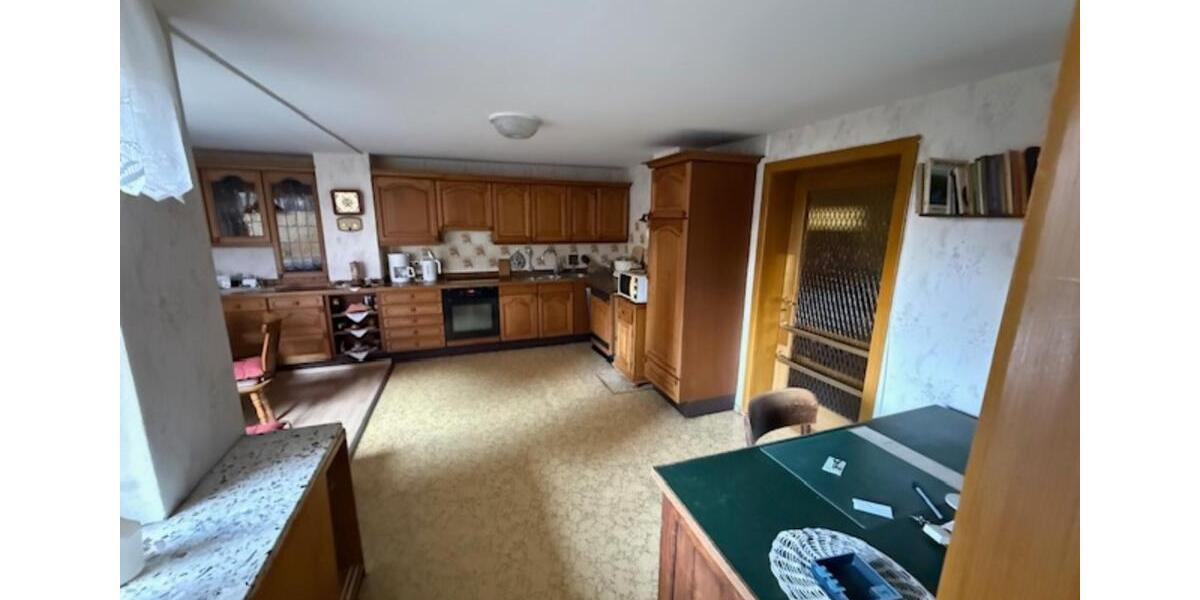 Etagenwohnung Gieboldehausen - 5.5 Zimmer, 245 m&sup2;, 1.250&euro; | Angebot:24442413