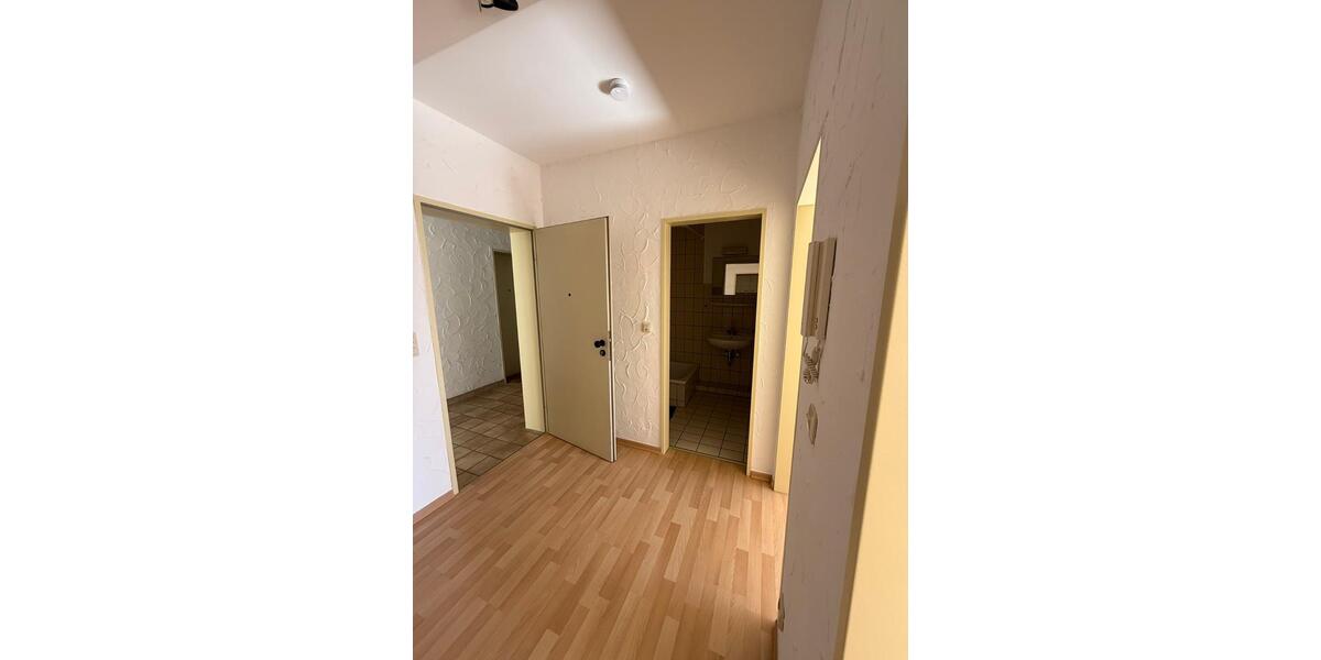 2-Zimmer-Wohnung direkt am Campus – Annastraße 5, 42 m² – 580 € K 2 zimmer