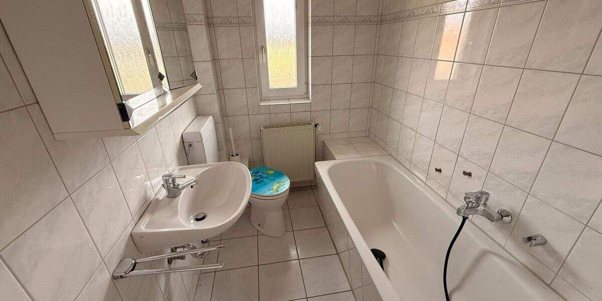 Reihenendhaus Katlenburg-Lindau Lindau - 8 Zimmer, 150 m&sup2;, 75.000&euro; | Angebot:25802624