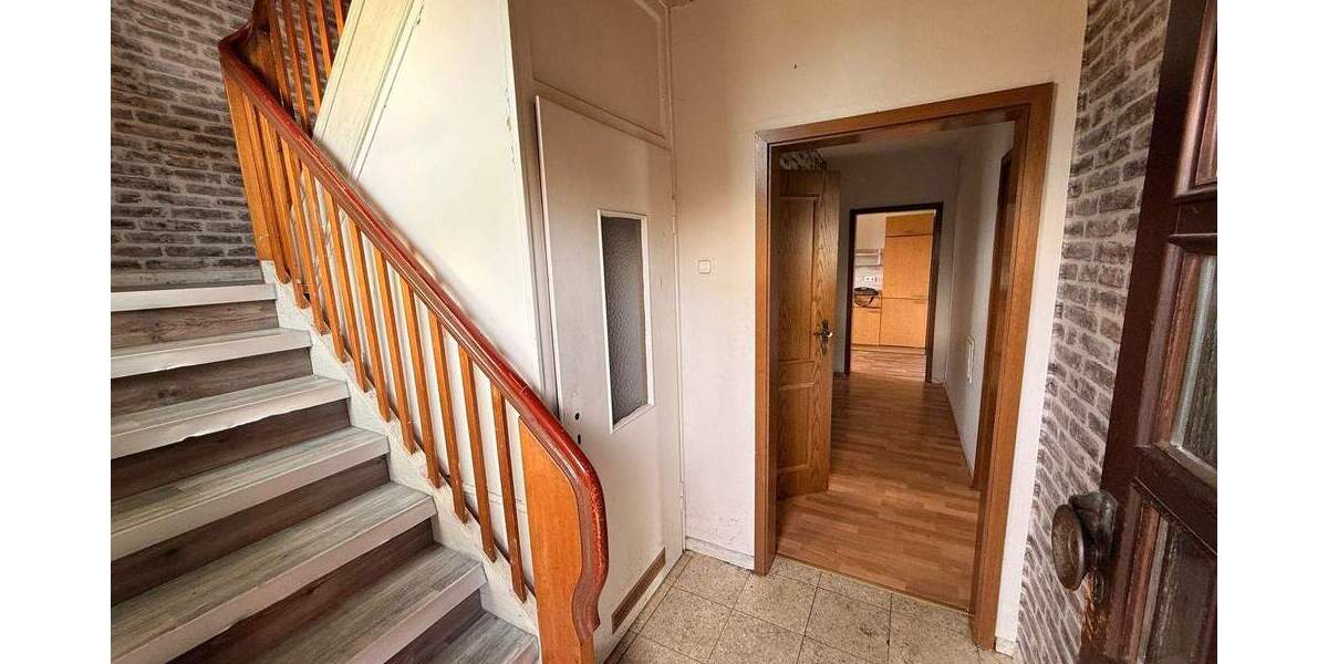 Reihenendhaus Katlenburg-Lindau Lindau - 8 Zimmer, 150 m&sup2;, 75.000&euro; | Angebot:25802624