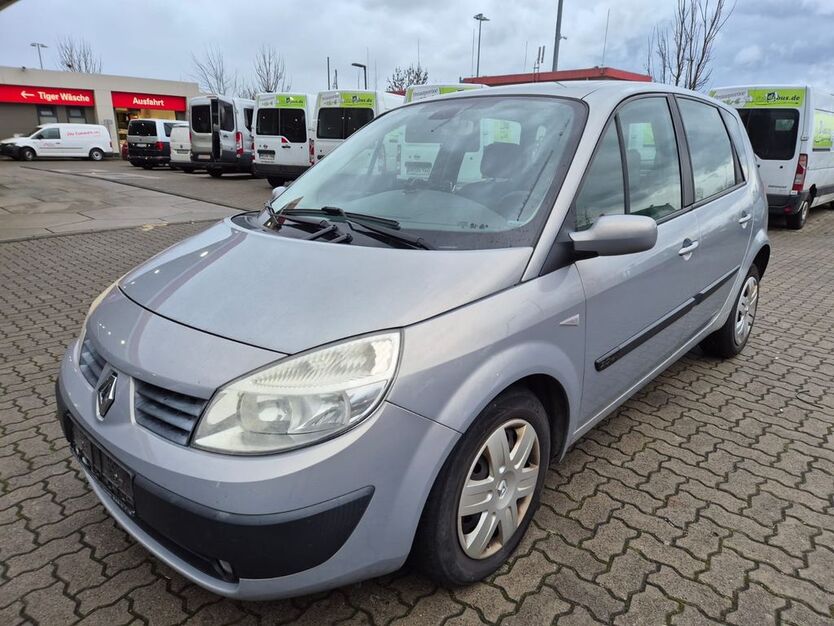 Renault Scenic 210.960 km 990 € Göttingen 37081