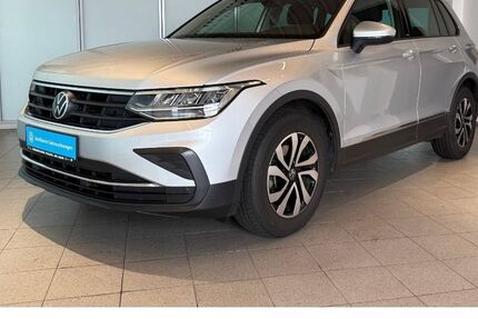 VW Tiguan 35.443 km 25.990 € Fuldatal 34233