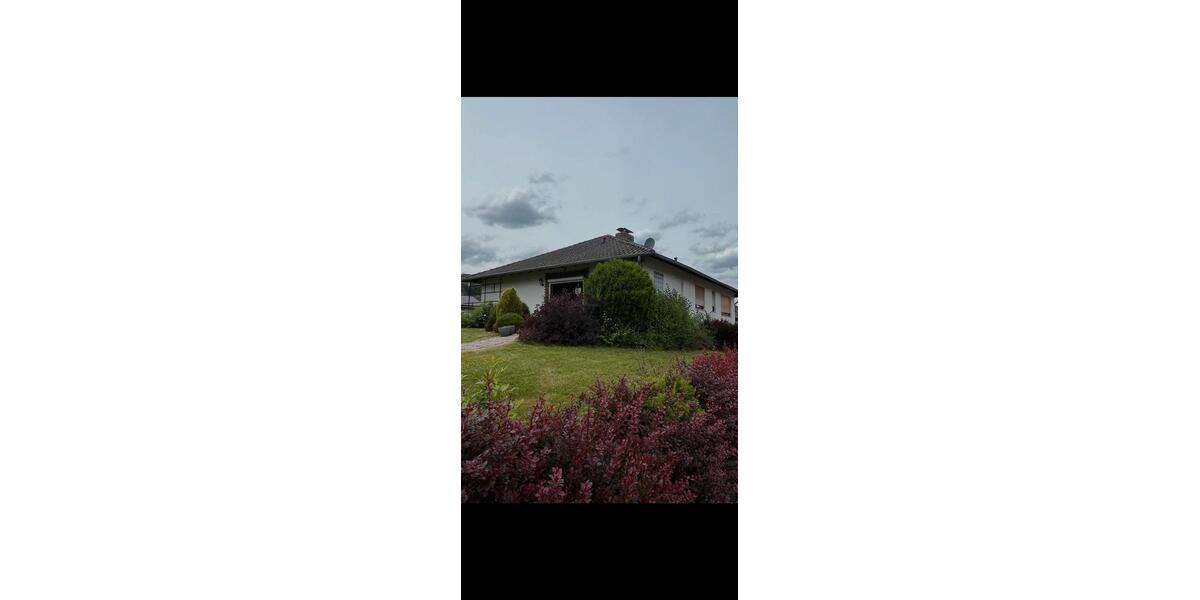 Bungalow Witzenhausen Hundelshausen - 6 Zimmer, 160 m&sup2;, 310.000&euro; | Angebot:27235195