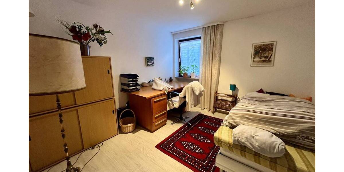 Einfamilienhaus Uslar - 9 Zimmer, 276 m&sup2;, 320.000&euro; | Angebot:26912928