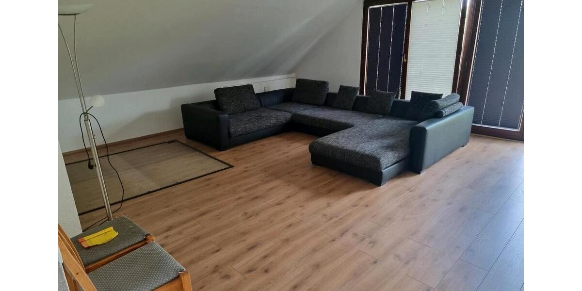 Wunderschöne ruhige 2-Z.-Whg. (65qm) mit Einbauküche u. Sofaecke 1 zimmer