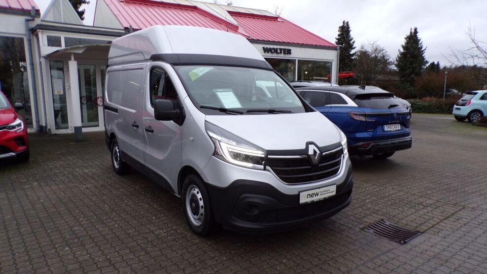 Renault Trafic 43.017 km 22.990 € Herzberg am Harz 37412