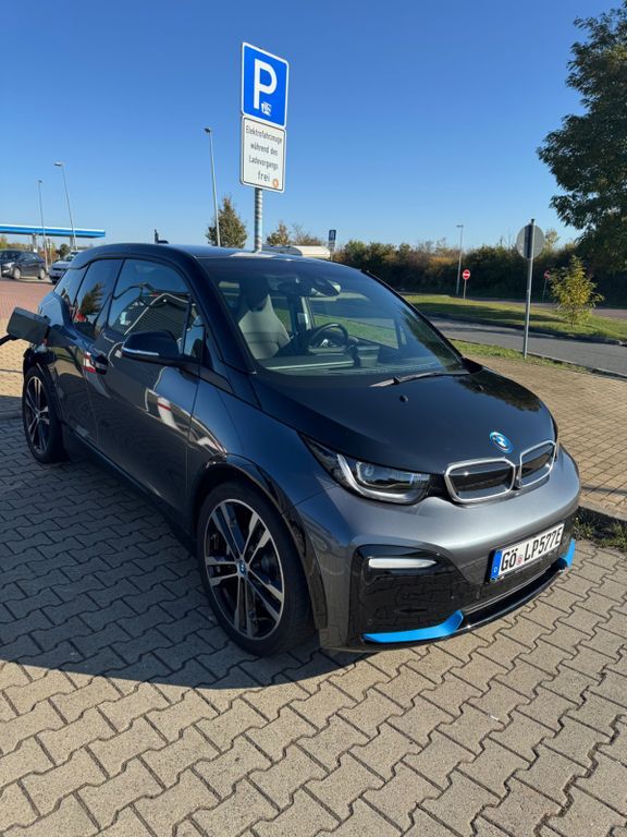 i3