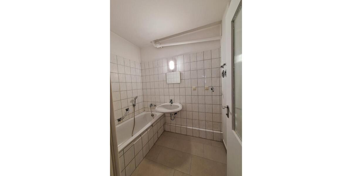 Etagenwohnung Witzenhausen - 3 Zimmer, 75 m&sup2;, 500&euro; | Angebot:26650711