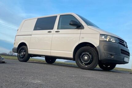 VW T5 Transporter 276.000 km 8.300 &euro; Rustenfelde 37318
