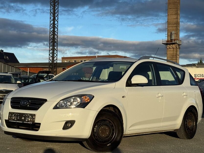 Kia ceed Sportswagon 199.990 km 2.499 € Breitenbach 37327