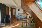 Vollmöbellierte Dachgeschosswohnung 2 Zimmer Küche Bad 2 zimmer