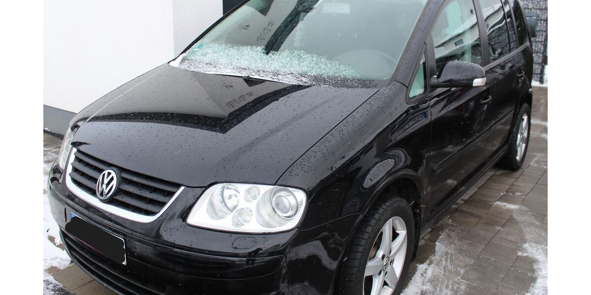 VW Touran 181.300 km 4.700 &euro; Göttingen 37077