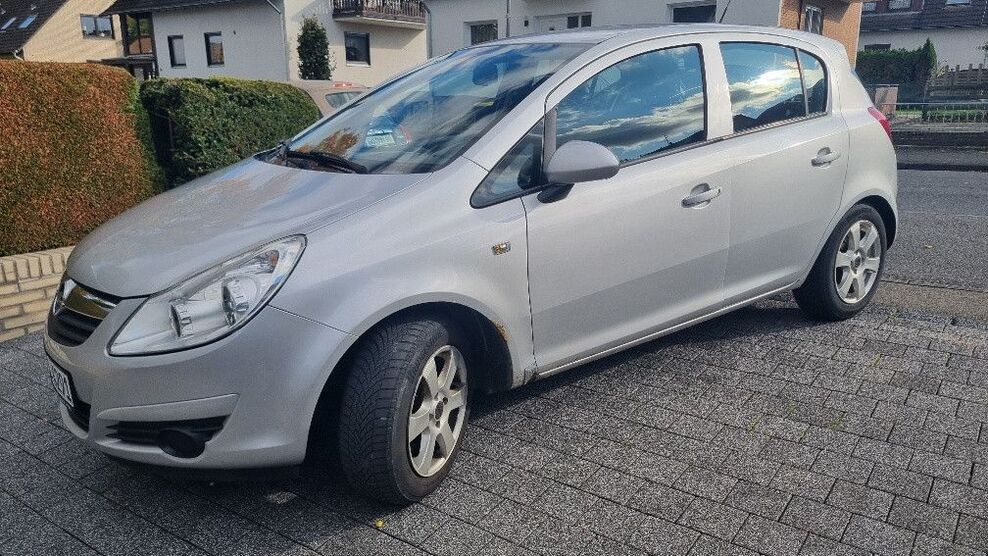 Opel Corsa 160.000 km 1.900 € Göttingen 37079