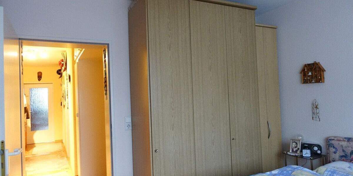 Etagenwohnung Göttingen Oststadt - 2 Zimmer, 73 m&sup2;, 185.000&euro; | Angebot:25372603