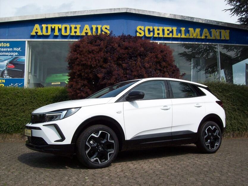 Opel Grandland (X) 8.600 km 22.970 € Nörten-Hardenberg 37176
