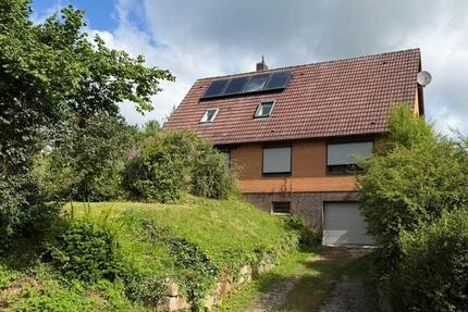 Haus Gleichen - 9 Zimmer, 192 m&sup2;, 265.000&euro; | Angebot:26987426