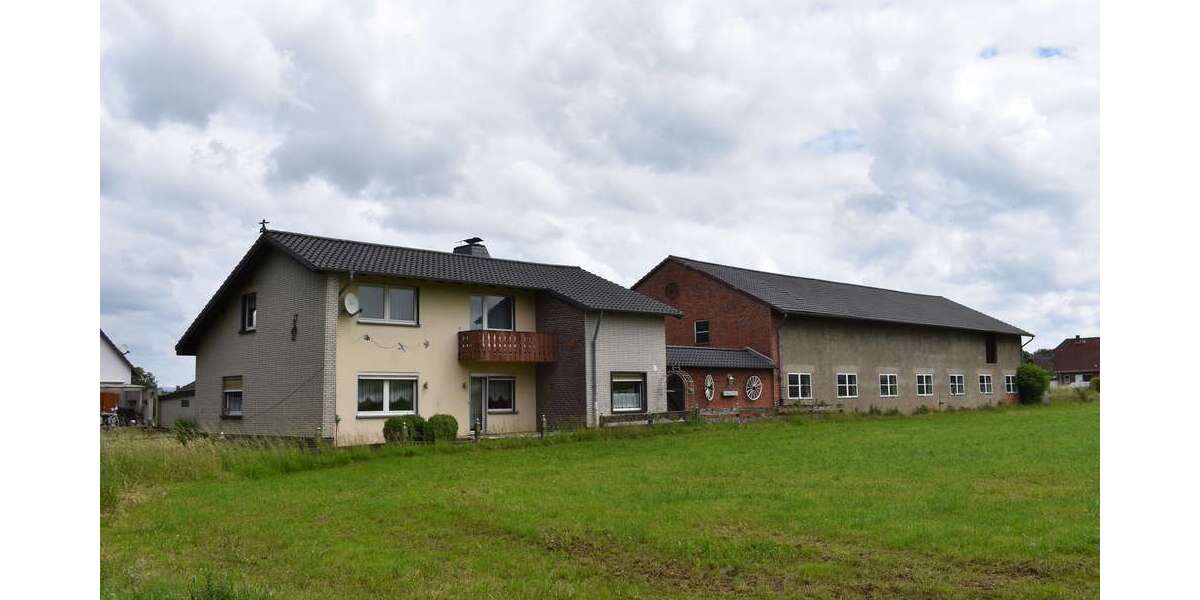 Einfamilienhaus Bilshausen - 8 Zimmer, 200 m&sup2;, 399.000&euro; | Angebot:25074425