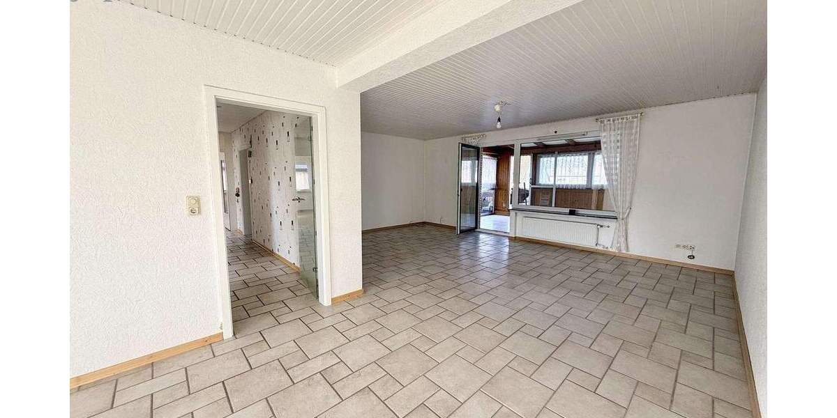 Mehrfamilienhaus, Wohnhaus Bilshausen - 6 Zimmer, 176 m&sup2;, 299.000&euro; | Angebot:25676626