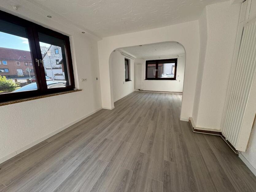 Vermiete Frisch Renoviertes Haus in Rhumspringe