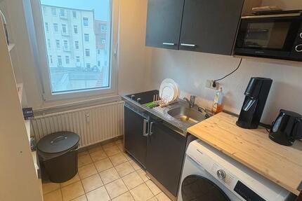 INNENSTADT - Einzimmerwohnung 35 m2 - 19.1.26 bis 30.9.26 1 zimmer