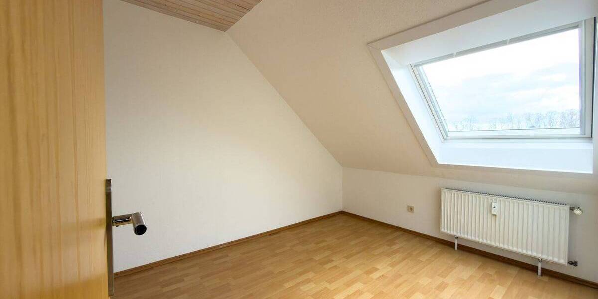 Etagenwohnung Hardegsen Asche - 4 Zimmer, 90 m&sup2;, 184.000&euro; | Angebot:26572986