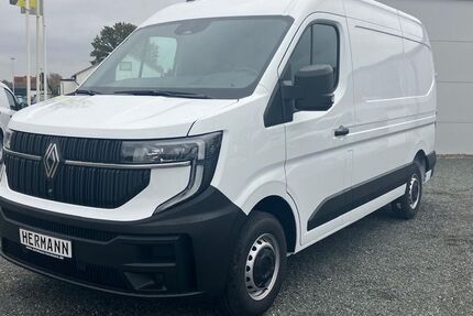 Renault Master 11.500 km 32.606 € Einbeck 37574