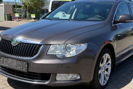Skoda Superb 419.752 km 3.990 &euro; Göttingen 37081