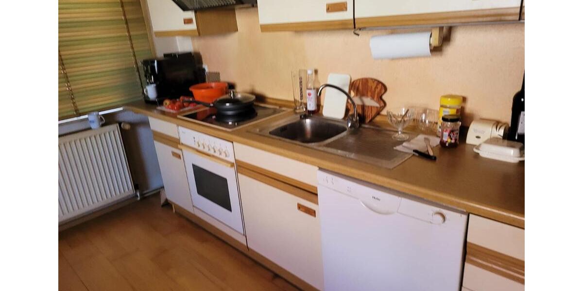 Einfamilienhaus Wesertal - 8 Zimmer, 220 m&sup2;, 185.000&euro; | Angebot:26023084