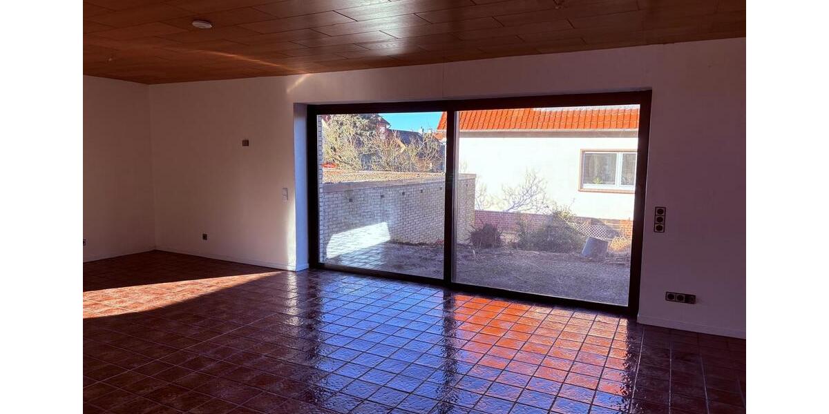 Terrassenwohnung Göttingen - 5 Zimmer, 150 m&sup2;, 1.800&euro; | Angebot:25309955