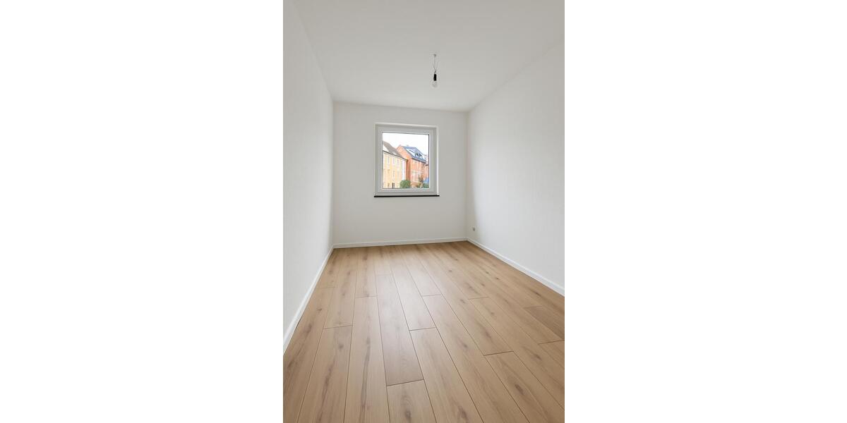 Etagenwohnung Uslar - 4 Zimmer, 97 m&sup2;, 500&euro; | Angebot:26083754