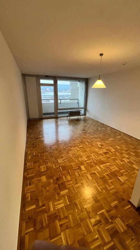 Zentrale 1-Zimmerwohnung mit Balkon in direkter Uni-Lage