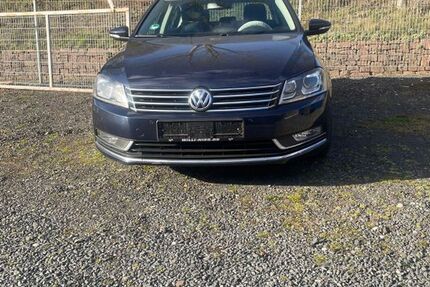 VW Passat 135.000 km 5.200 &euro; Uslar 37170