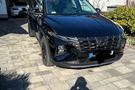 Hyundai TUCSON 49.500 km 27.200 &euro; Reinhardshagen 34359