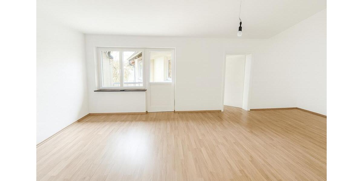Etagenwohnung Uslar - 4 Zimmer, 97 m&sup2;, 500&euro; | Angebot:26083754