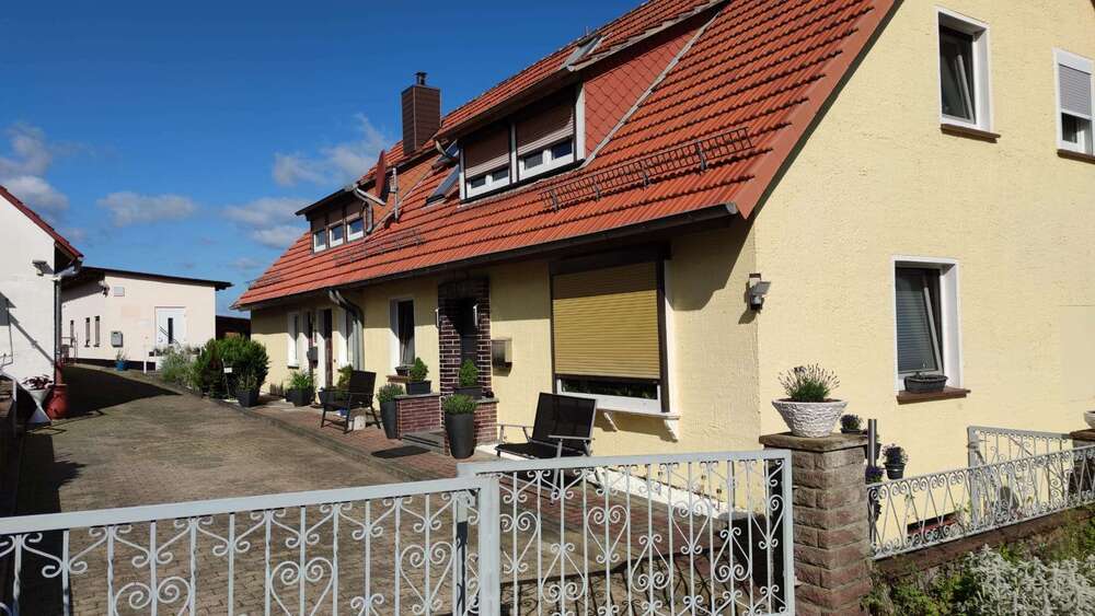 Einfamilienhaus Nörten-Hardenberg Hardenberg - 15 Zimmer, 260 m&sup2;, 449.000&euro; | Angebot:26582878