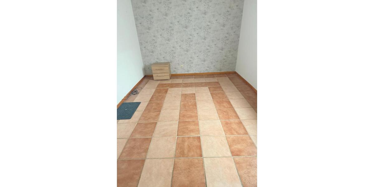 Erdgeschoßwohnung Kalefeld - 3 Zimmer, 110 m&sup2;, 770&euro; | Angebot:25979482