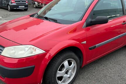 Renault Megane 95.000 km 1.400 € Göttingen 37079